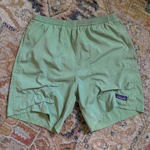 Patagonia Baggies shorts. GUC